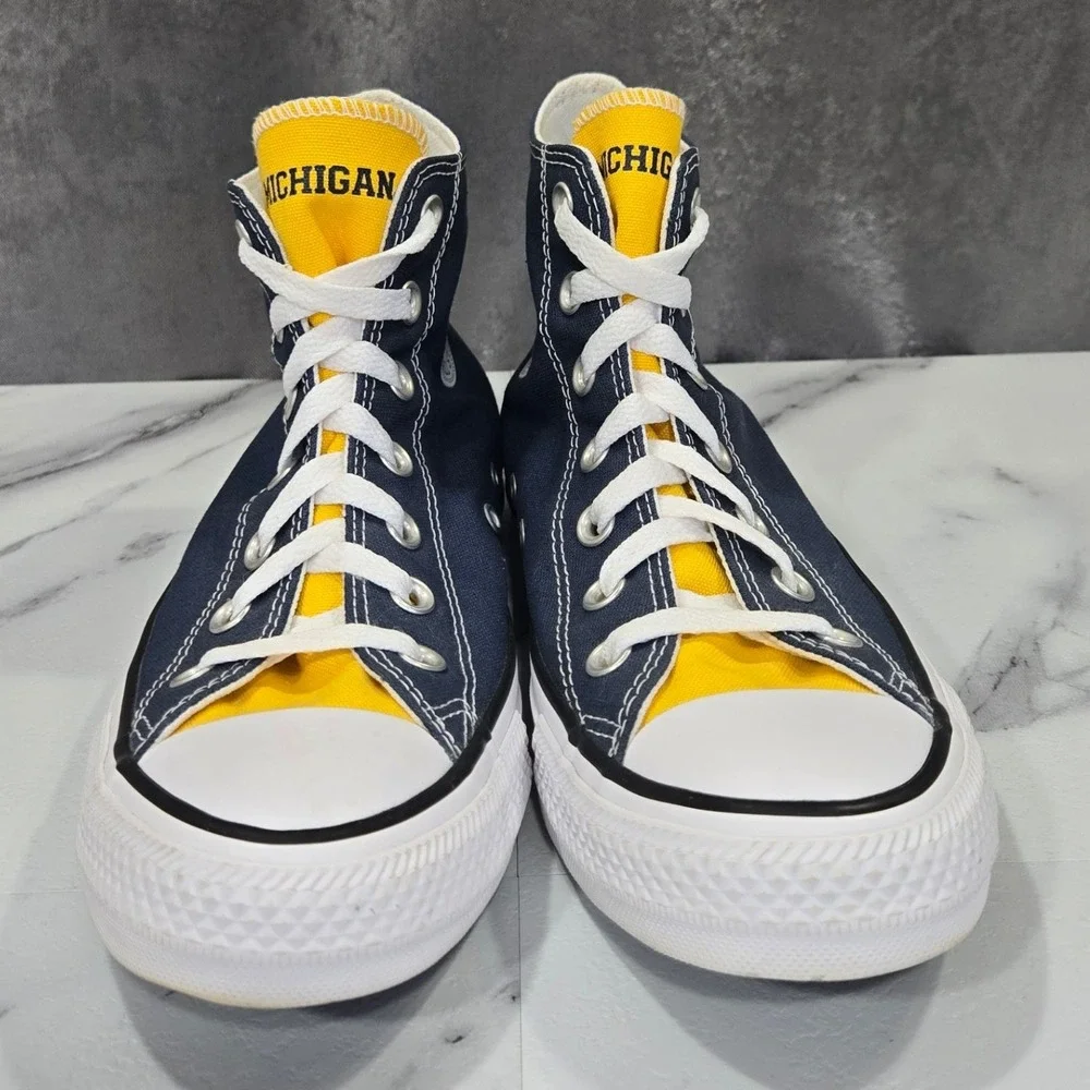 Converse Chuck Taylor High Top W 8 M 6 Michigan Wolverines Navy Yellow Sneaker